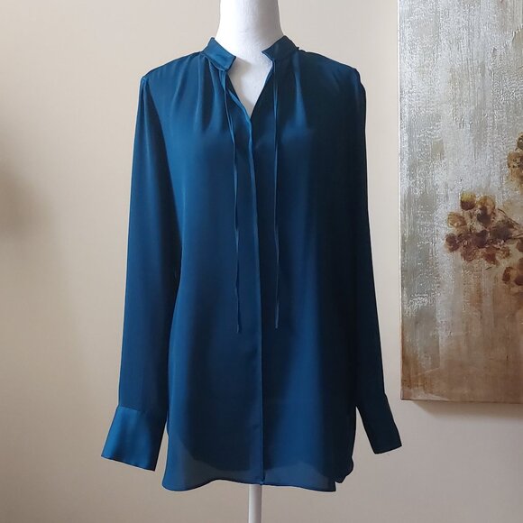 Rose & Olive Blue Blouse Sz M - Picture 1 of 8
